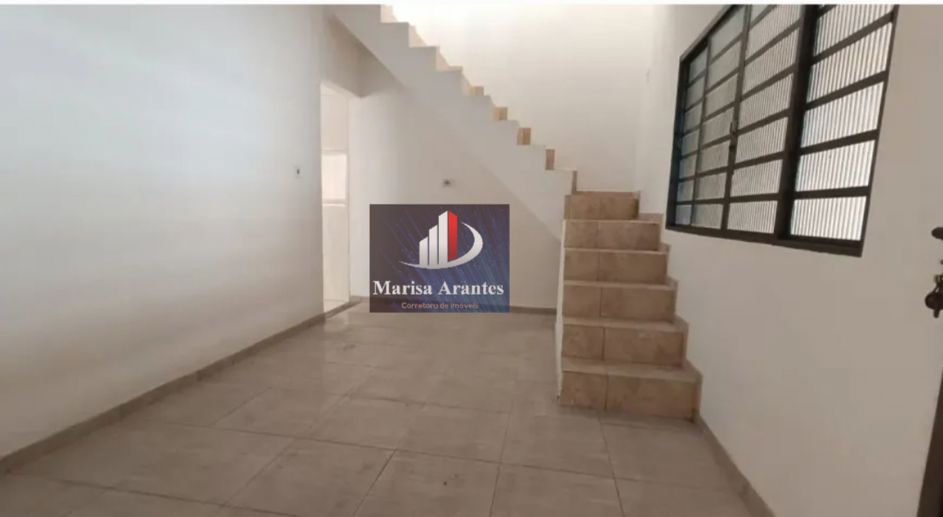 Casa com 3 Quartos à Venda - Foto 3