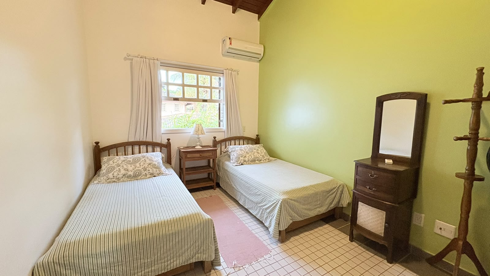 Casa com 4 Quartos para Temporada, 400,00 m² - Foto 15