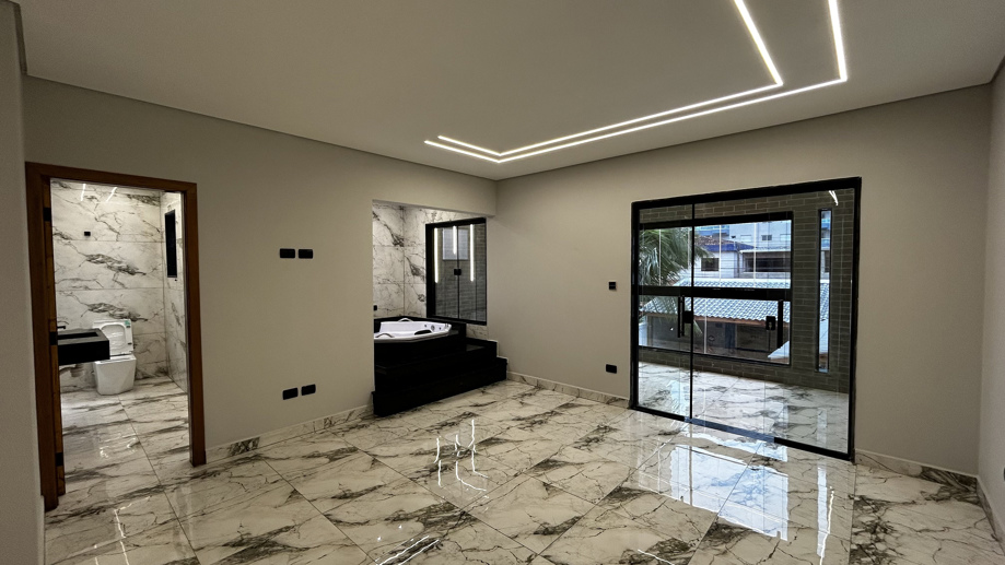 Casa com 4 Quartos à Venda, 310,00 m² - Foto 30