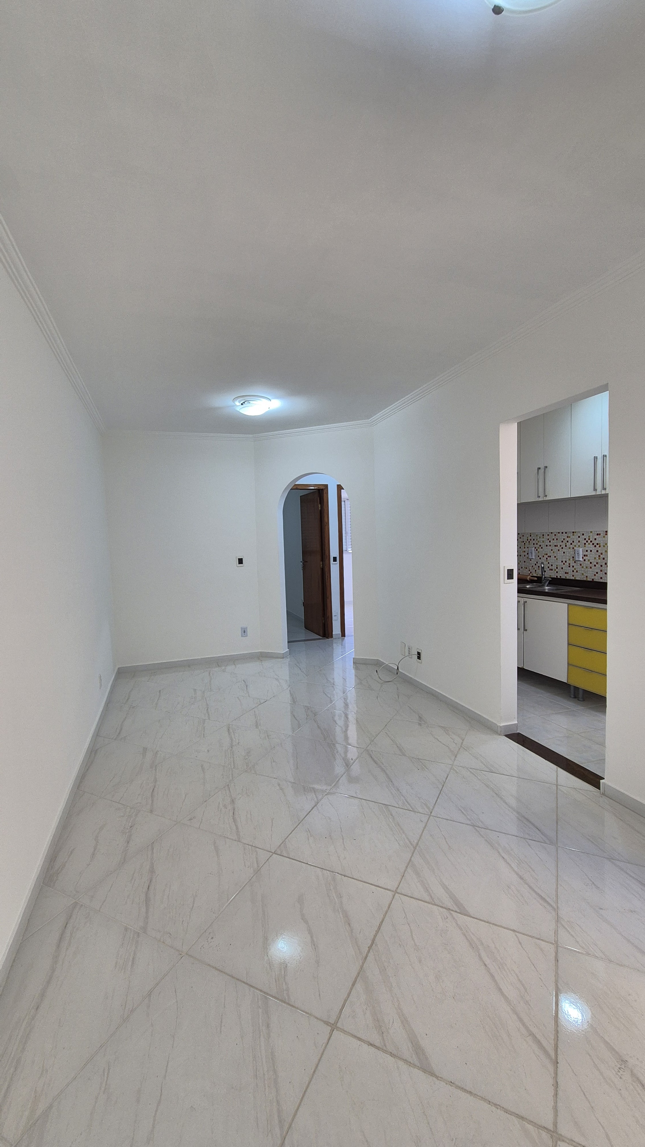 Apartamento com 2 Quartos à Venda, 60,00 m² - Foto 2