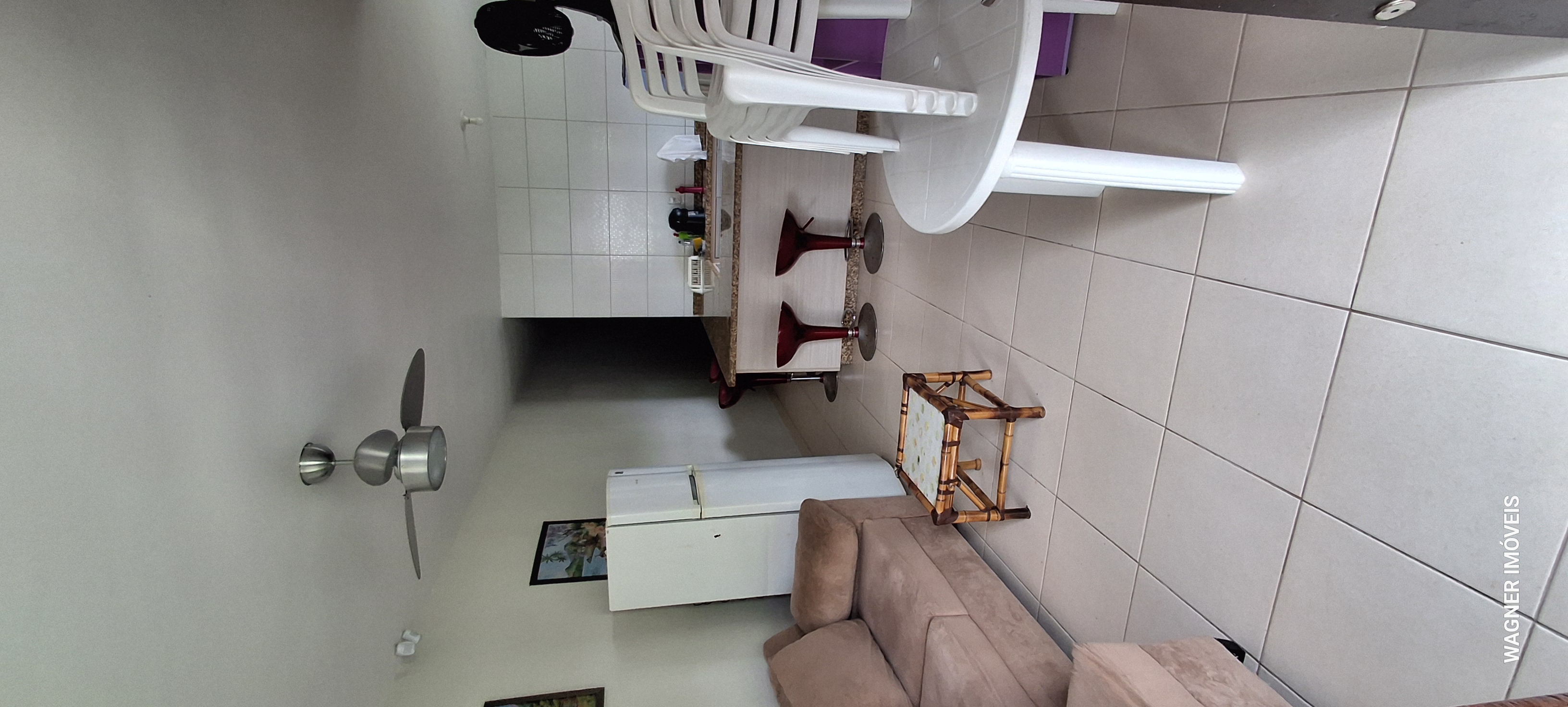 Casa com 3 Quartos à Venda, 98,00 m² - Foto 2