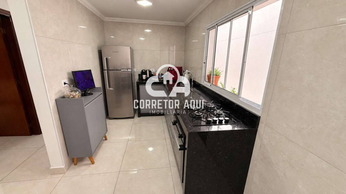 Casa com 2 Quartos à Venda, 200,00 m² - Foto 2