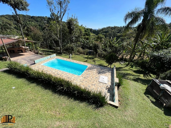 Apartamento com 4 Quartos à Venda - Foto 1