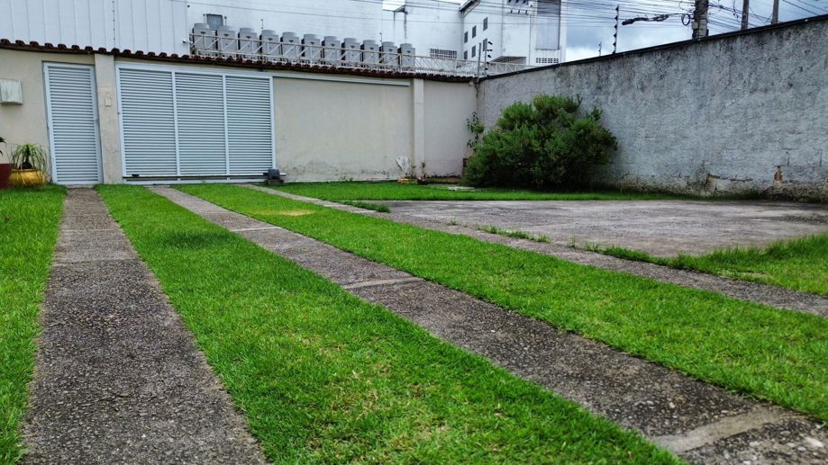 Casa com 2 Quartos à Venda, 330,00 m² - Foto 1
