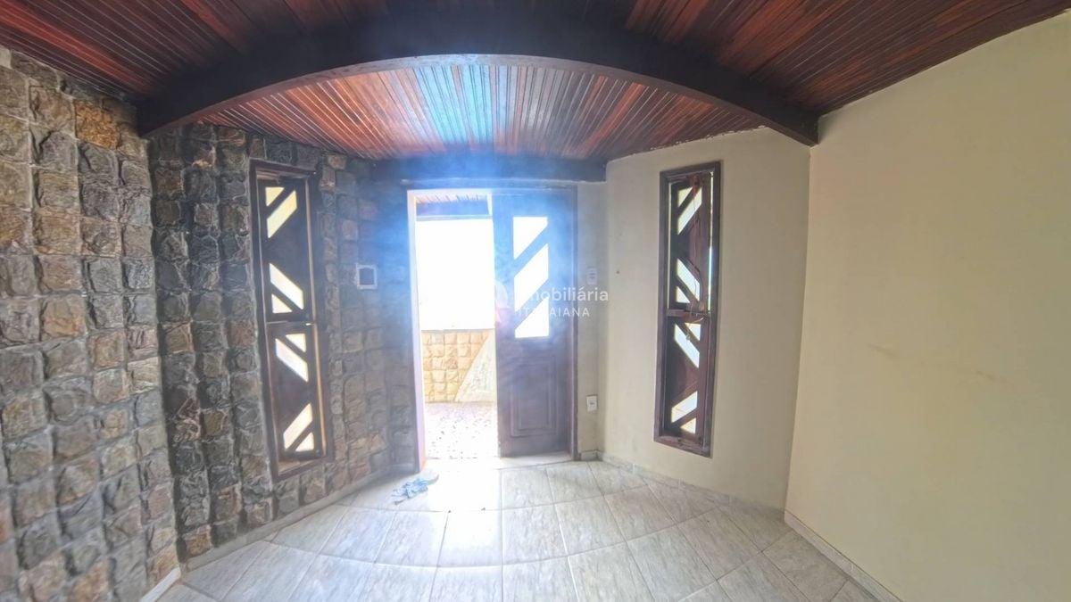 Casa com 4 Quartos à Venda - Foto 15