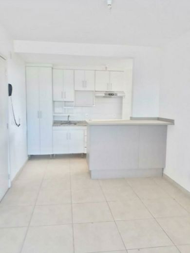 Apartamento com 2 Quartos à Venda - Foto 2