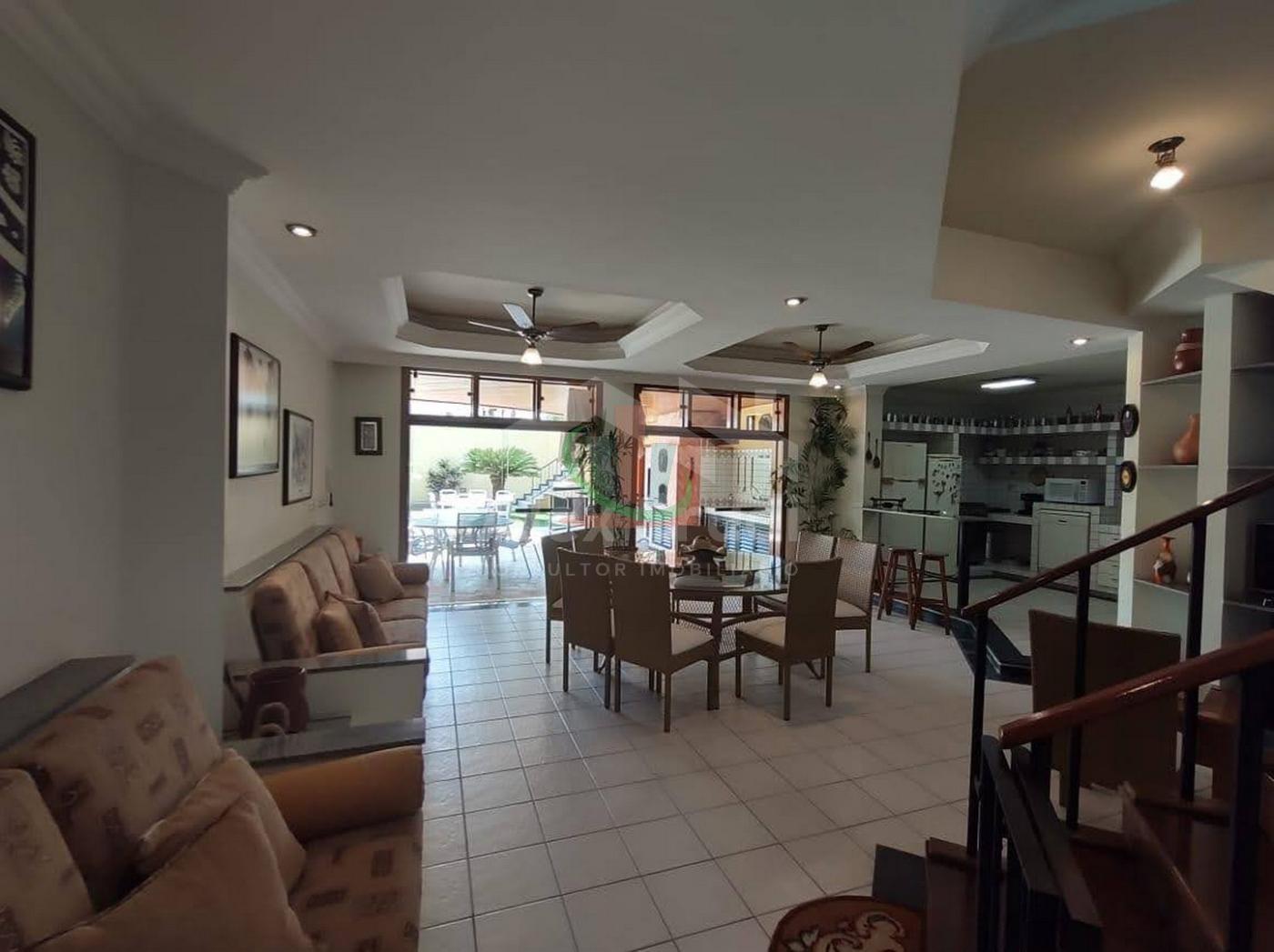 Casa com 4 Quartos à Venda, 1.017,00 m² - Foto 2