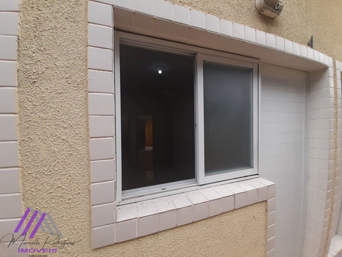 Casa com 2 Quartos à Venda, 45,00 m² - Foto 1