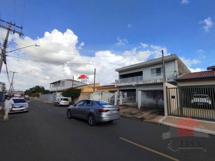 Casa com 3 Quartos à Venda, 300,00 m² - Foto 1