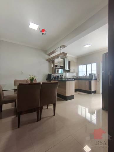 Casa com 3 Quartos à Venda, 250,00 m² - Foto 13