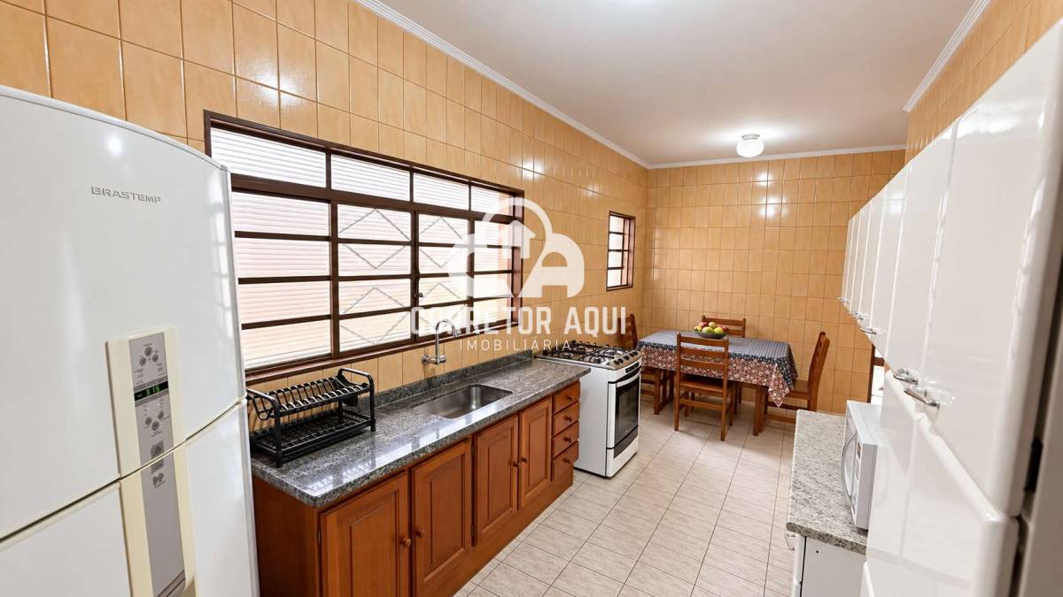 Casa com 3 Quartos à Venda, 250,00 m² - Foto 7