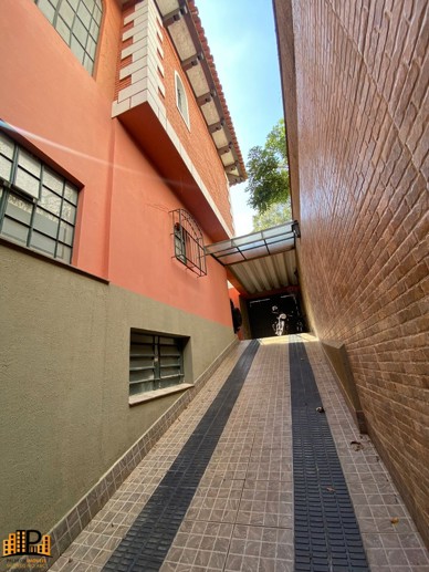 Casa com 5 Quartos à Venda - Foto 82