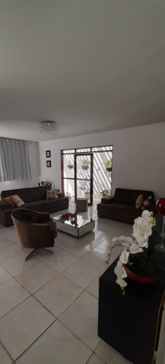 Casa com 4 Quartos à Venda - Foto 8