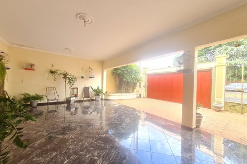 Casa com 3 Quartos à Venda, 465,64 m² - Foto 2