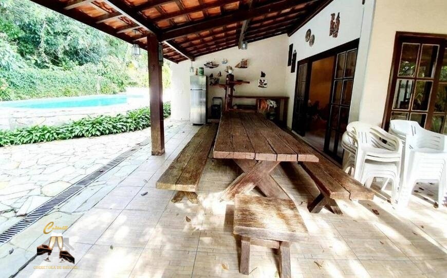Casa com 5 Quartos para Temporada, 180,00 m² - Foto 1