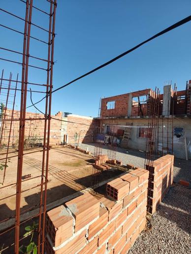 Casa com 2 Quartos à Venda - Foto 2