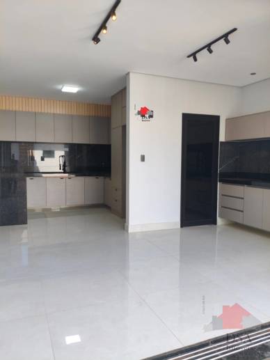 Casa com 3 Quartos à Venda, 260,00 m² - Foto 15