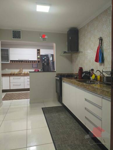 Casa com 3 Quartos à Venda, 250,00 m² - Foto 28