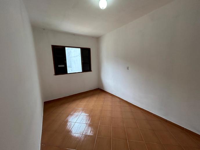 Casa com 4 Quartos à Venda - Foto 9