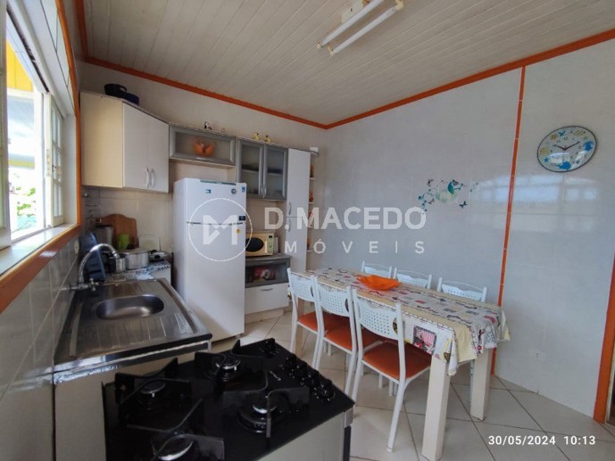 Casa com 6 Quartos à Venda - Foto 12