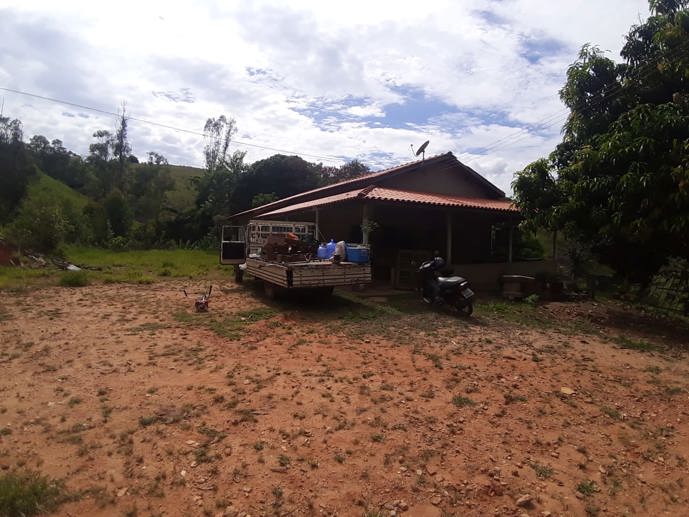 Rural com 3 Quartos à Venda, 314.600,00 m² - Foto 3