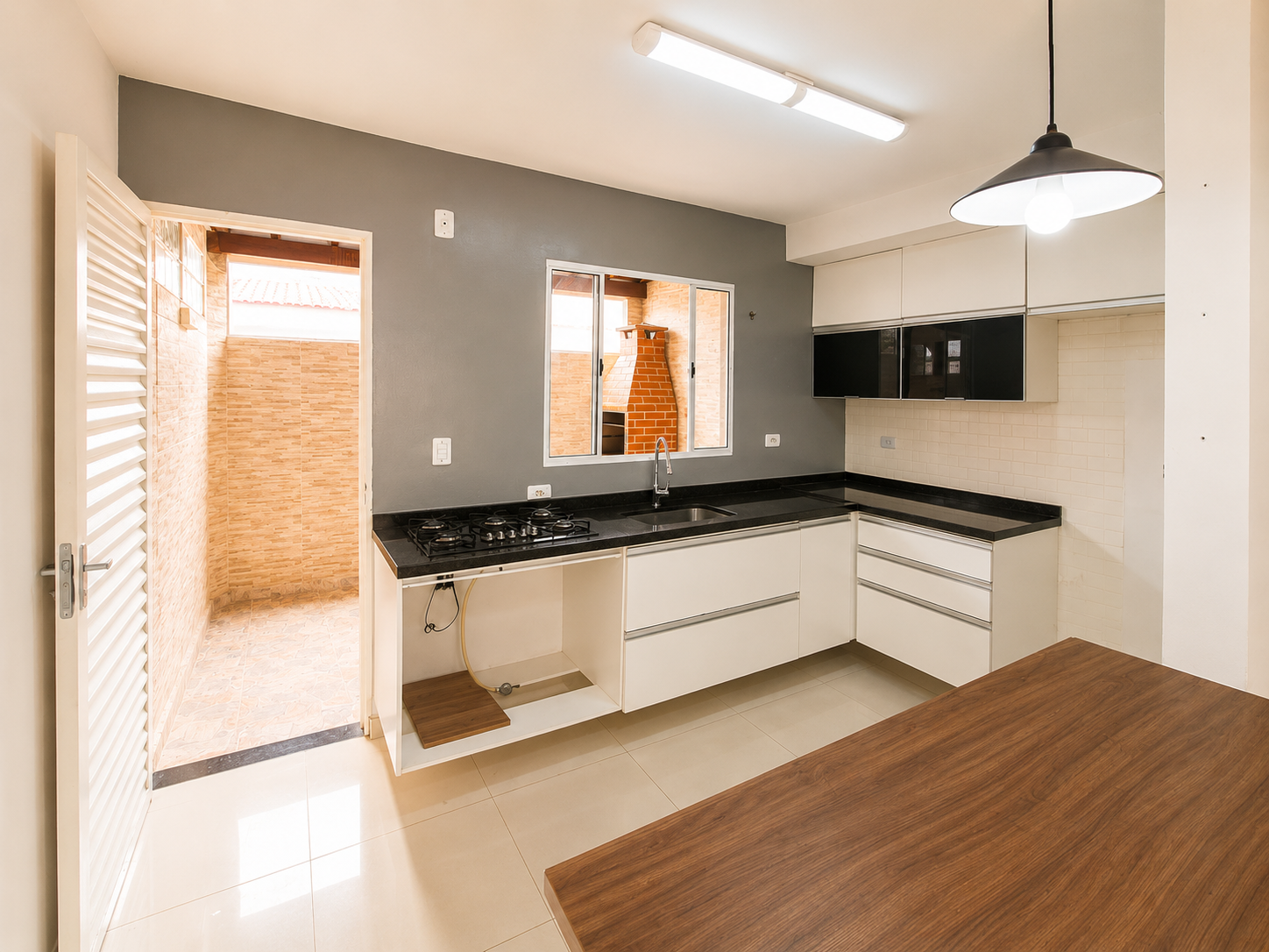 Casa com 2 Quartos à Venda, 60,00 m² - Foto 2