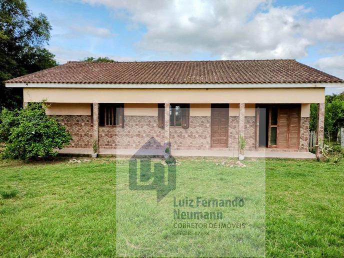 Rural com 3 Quartos à Venda, 197,00 m² - Foto 1