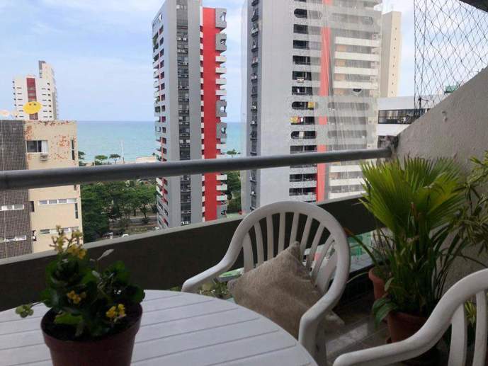 Apartamento com 4 Quartos à Venda - Foto 4