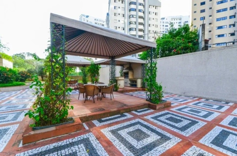 Apartamento com 4 Quartos à Venda - Foto 4