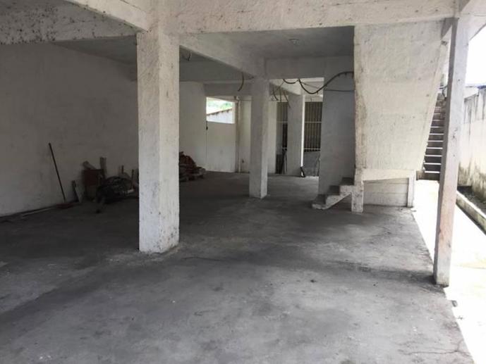 Casa com 6 Quartos à Venda, 320,00 m² - Foto 2