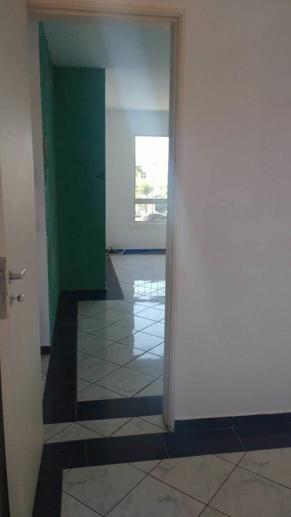 Apartamento com 3 Quartos à Venda - Foto 2