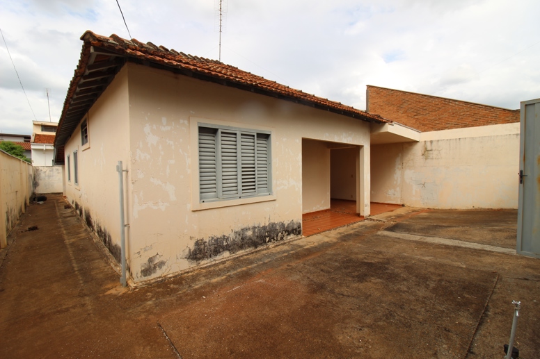 Casa com 2 Quartos à Venda, 211,60 m² - Foto 2