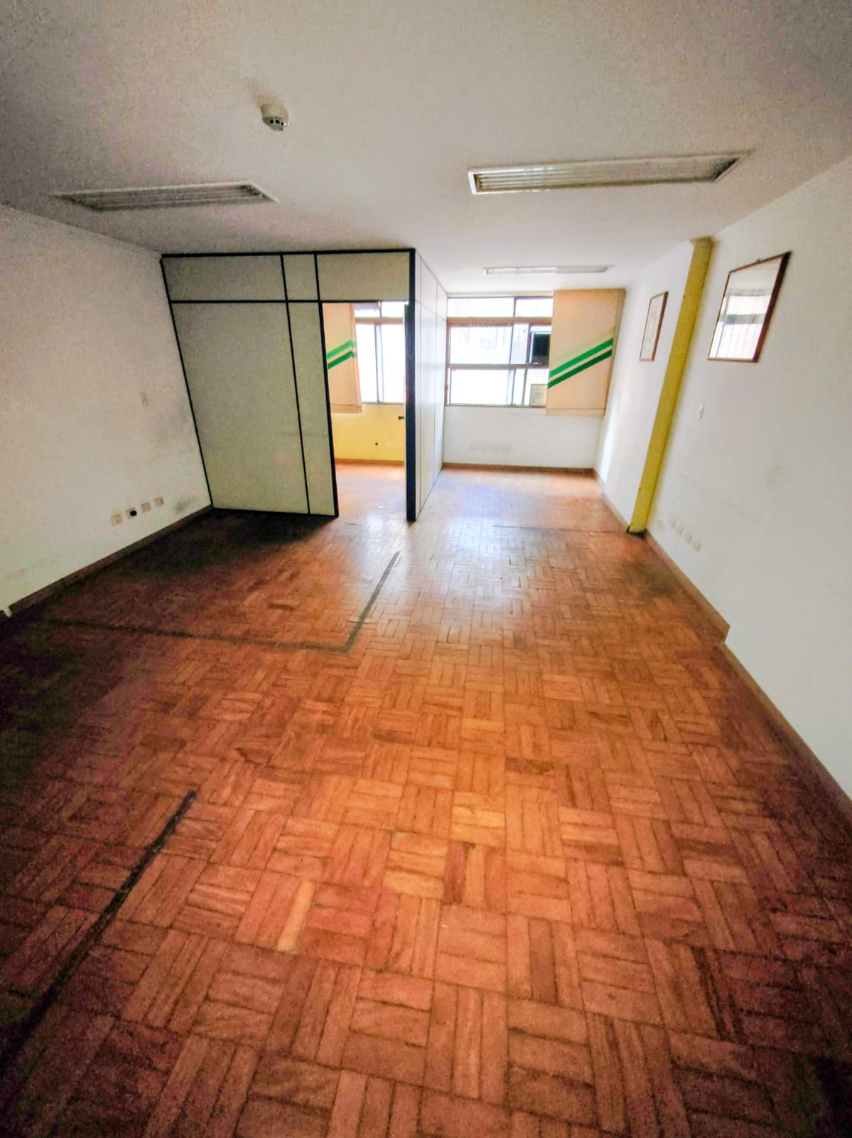 Comercial à Venda, 54,00 m² - Foto 1