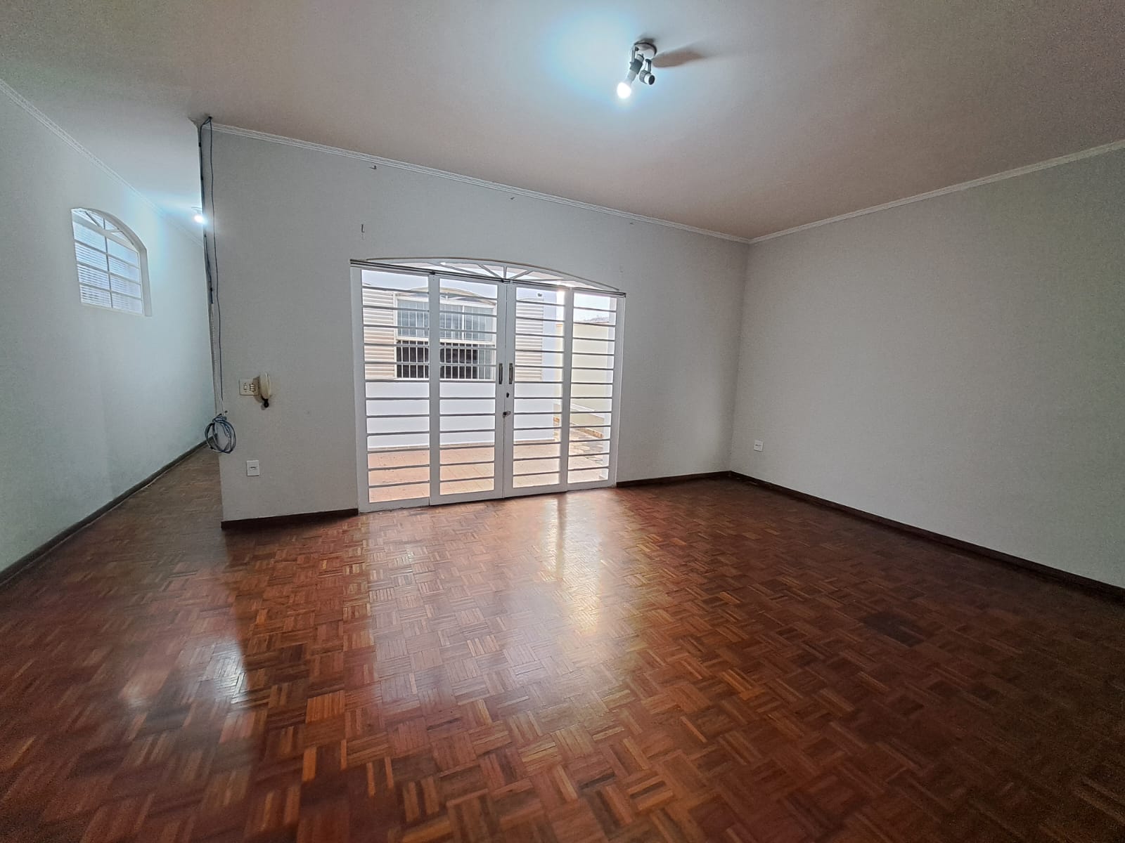 Casa com 3 Quartos à Venda, 400,00 m² - Foto 6