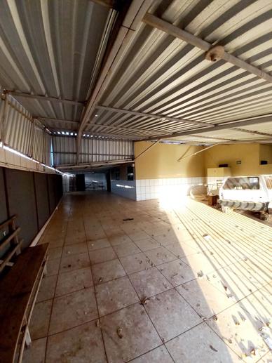 Casa com 2 Quartos à Venda, 360,00 m² - Foto 4