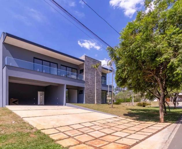 Casa com 4 Quartos à Venda - Foto 8