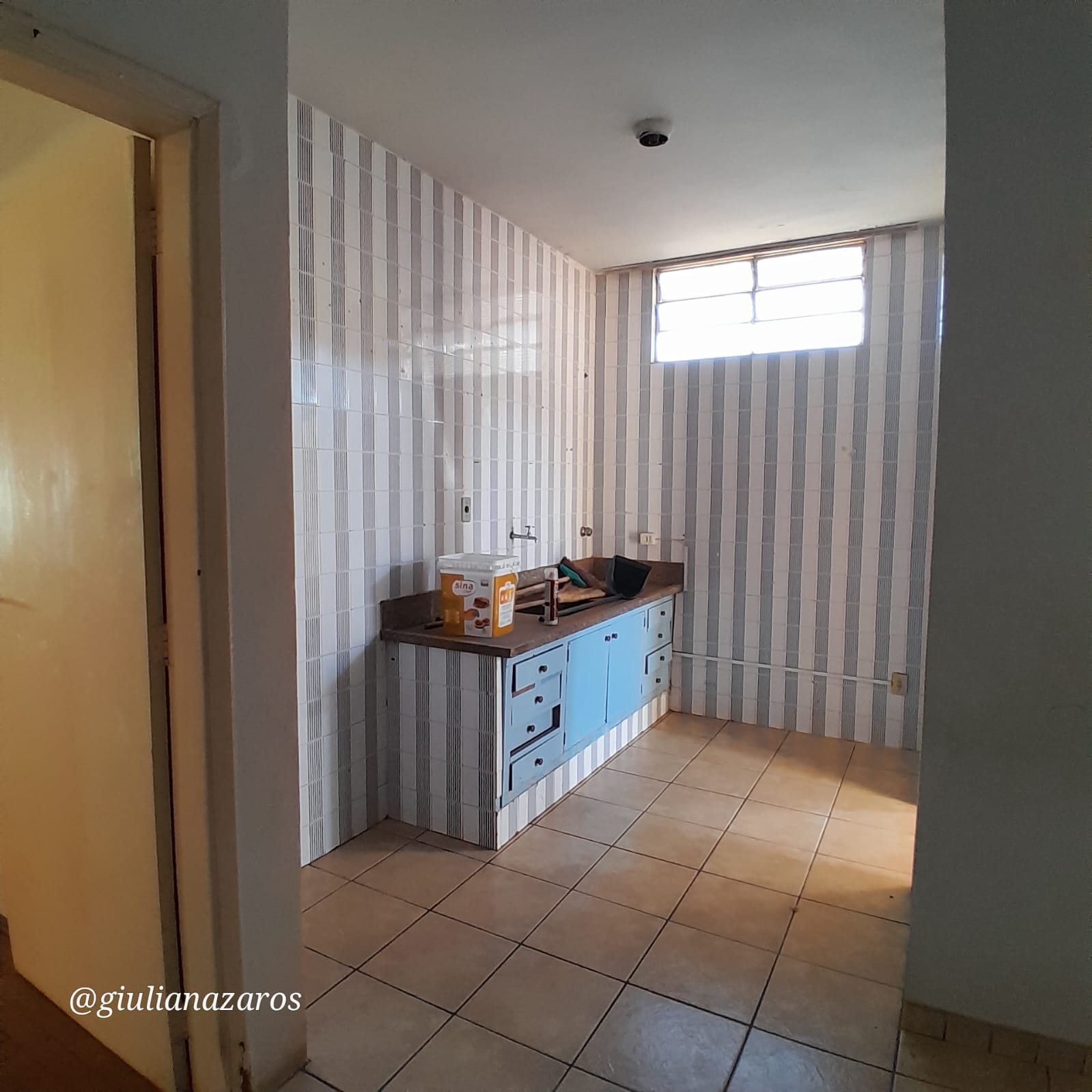 Casa com 2 Quartos à Venda, 250,00 m² - Foto 2