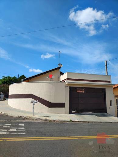 Casa com 3 Quartos à Venda, 250,00 m² - Foto 1