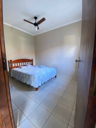 Casa com 3 Quartos à Venda - Foto 12