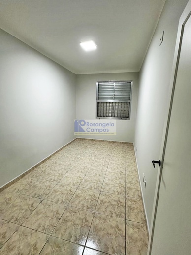 Apartamento com 2 Quartos à Venda - Foto 2