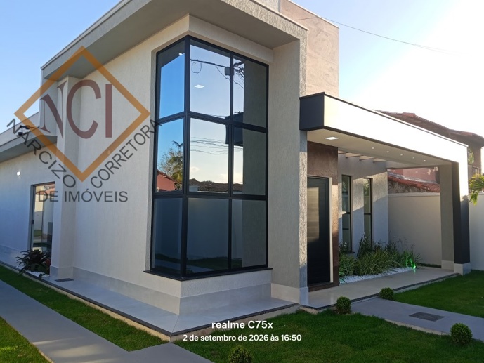 Casa com 2 Quartos à Venda, 143,00 m² - Foto 1