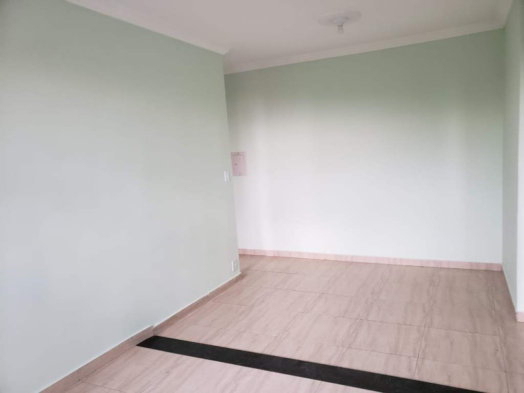 Apartamento com 3 Quartos à Venda - Foto 3