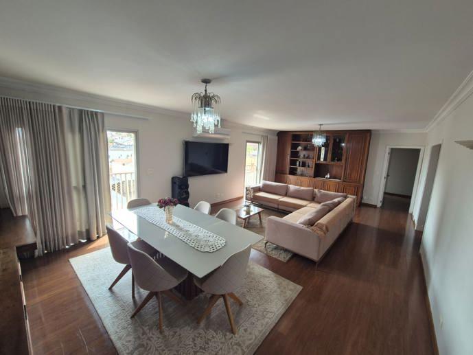 Apartamento com 3 Quartos à Venda, 2,00 m² - Foto 1