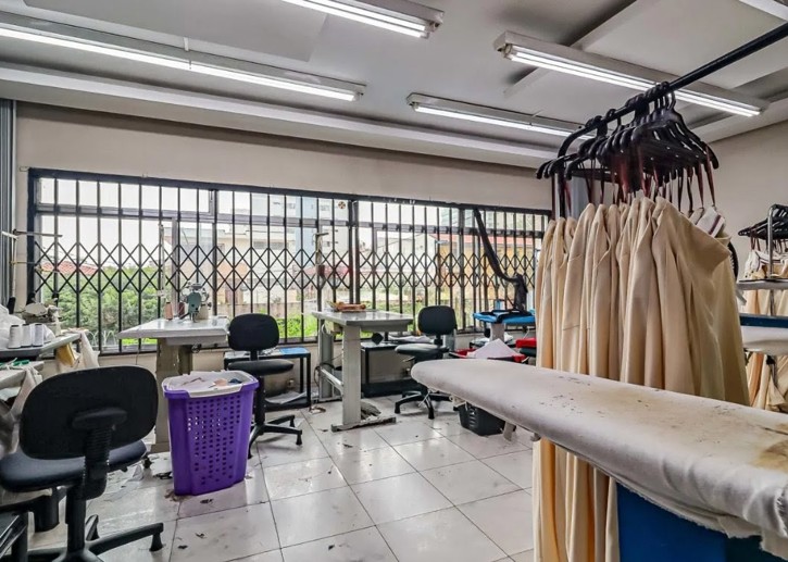 Casa com 5 Quartos à Venda - Foto 7