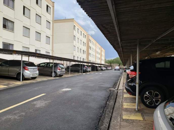 Apartamento com 3 Quartos à Venda - Foto 35