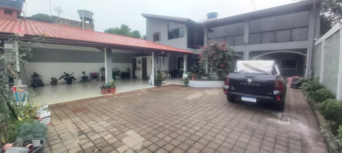 Casa com 4 Quartos à Venda, 700,00 m² - Foto 1