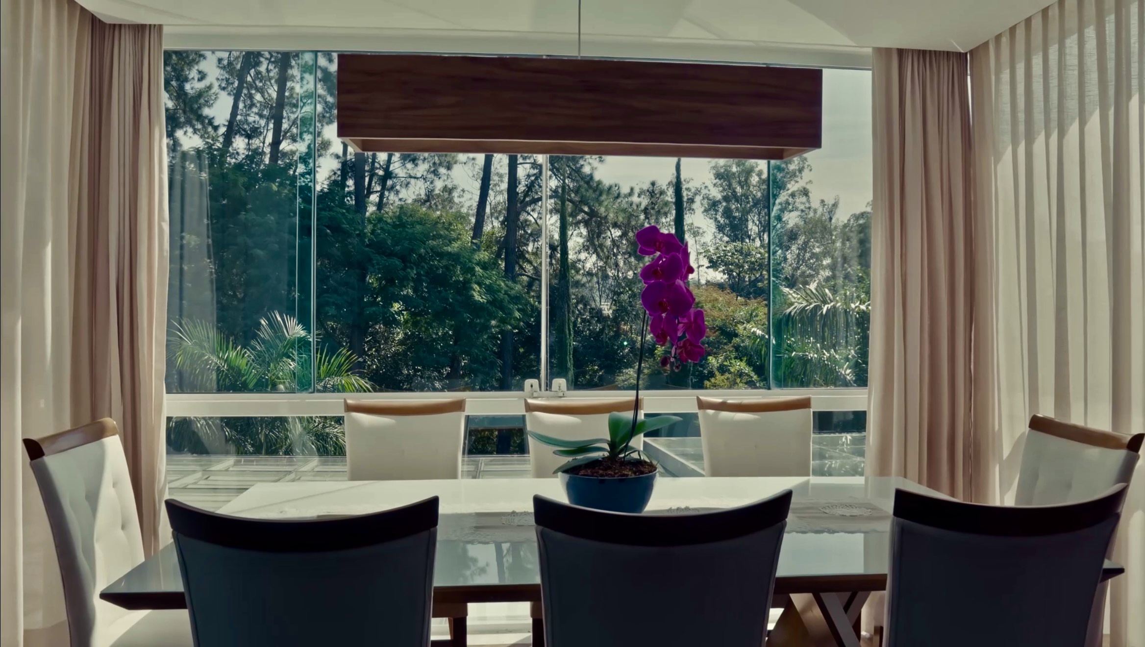 Casa com 4 Quartos à Venda - Foto 4