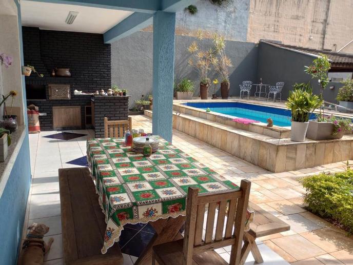 Casa com 4 Quartos à Venda, 500,00 m² - Foto 4
