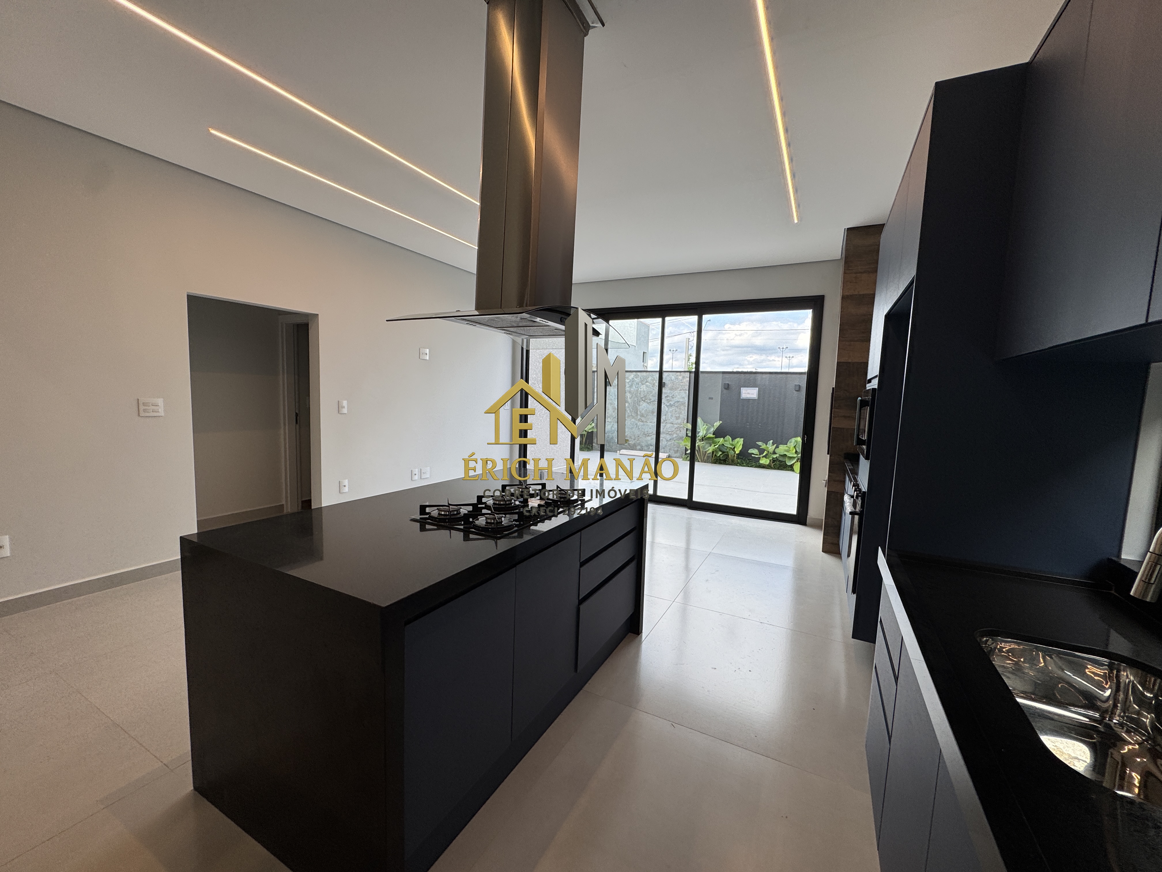 Casa com 3 Quartos à Venda, 160,00 m² - Foto 2