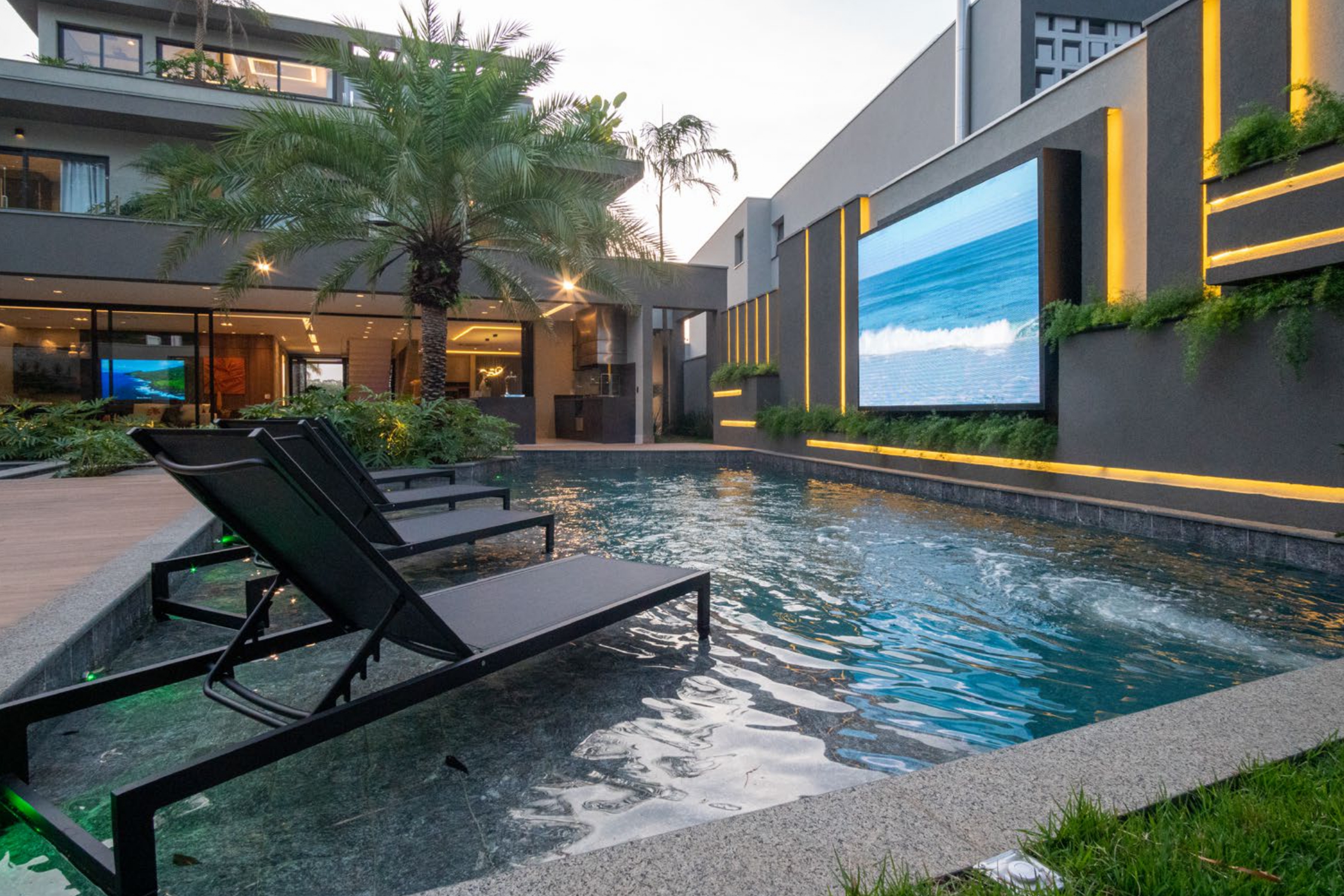 Casa à Venda, 739,05 m² - Foto 1